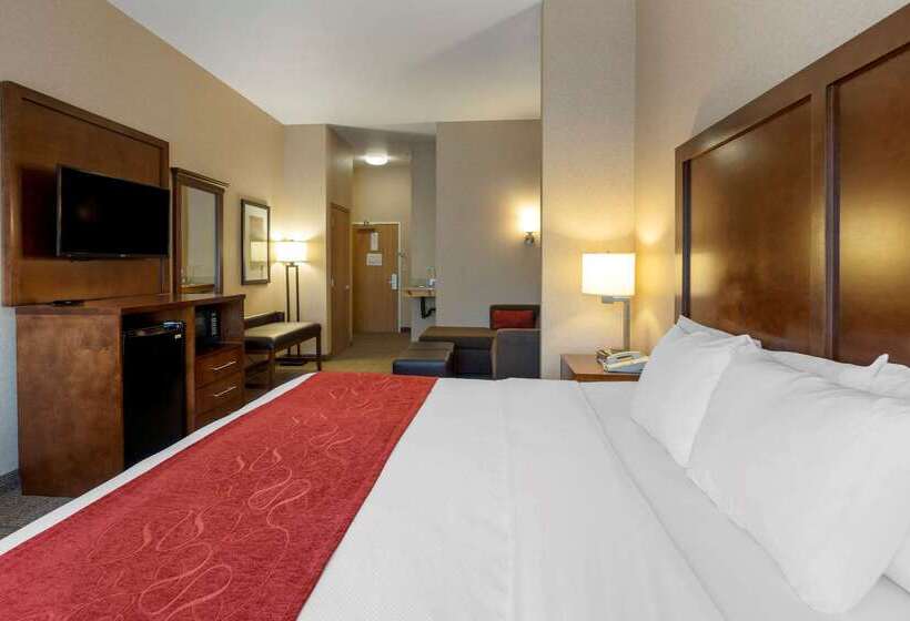 هتل Comfort Suites Anchorage International Airport