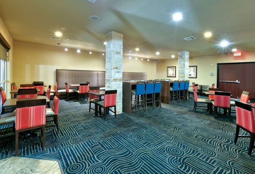 هتل Comfort Suites Arlington Entertainment District