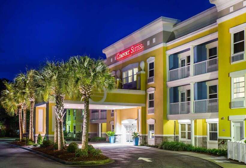 هتل Comfort Suites At Isle Of Palms Connector