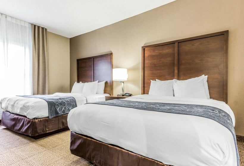 هتل Comfort Suites At Isle Of Palms Connector