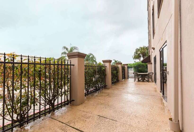 호텔 Comfort Suites Beaumont I10