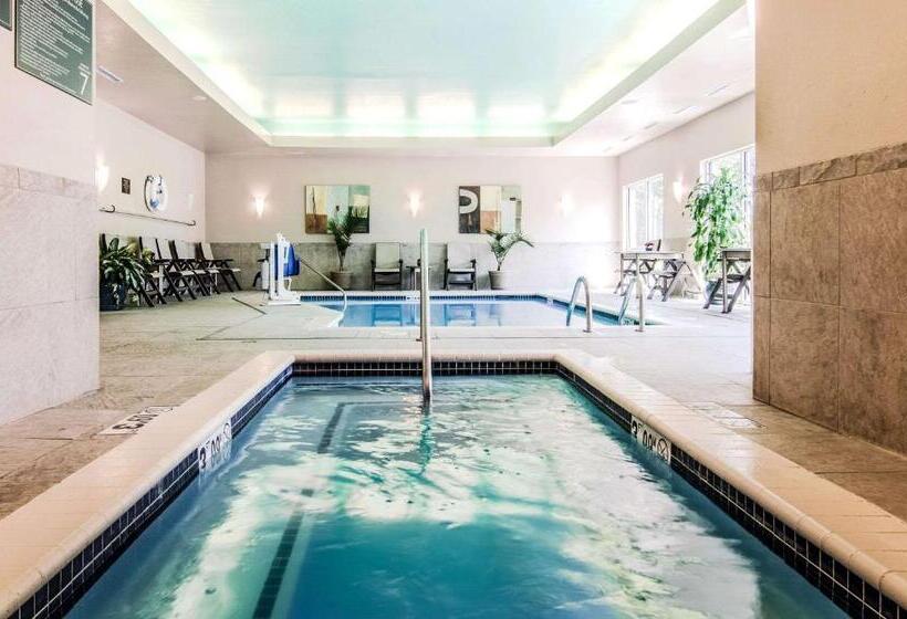 هتل Comfort Suites Bentonville  Rogers
