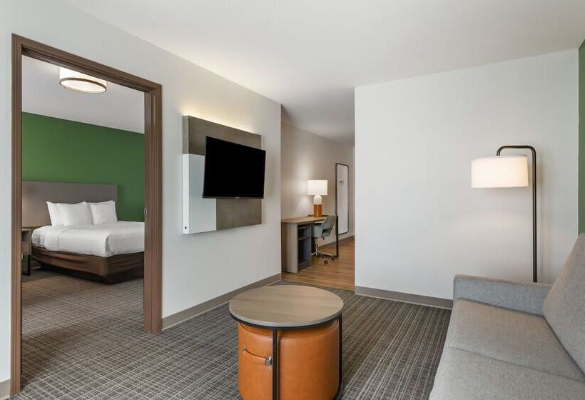 هتل Comfort Suites Conference Center Rapid City