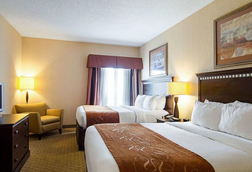 هتل Comfort Suites