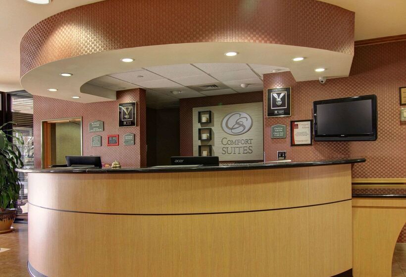 هتل Comfort Suites El Paso West