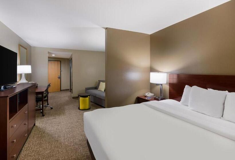 هتل Comfort Suites El Paso West
