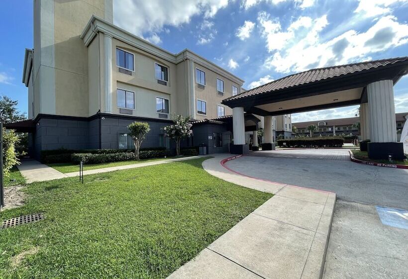 Fotos del hotel Comfort Suites Hobby Airport:  11