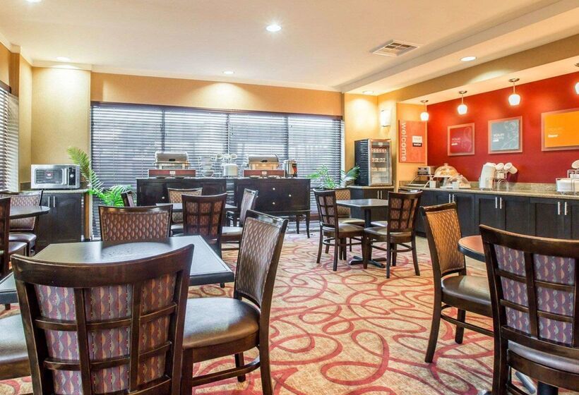 هتل Comfort Suites Ontario Airport Convention Center