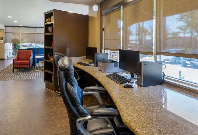 هتل Comfort Suites Ontario Airport Convention Center