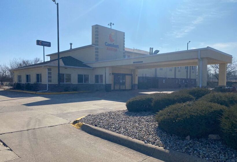 هتل Comfort Suites Peoria I 74