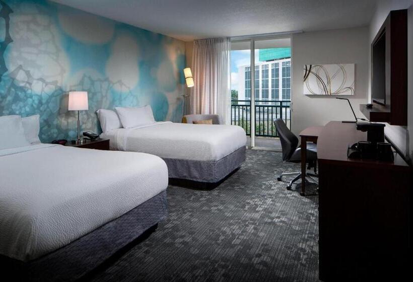 هتل Courtyard Miami Dadeland