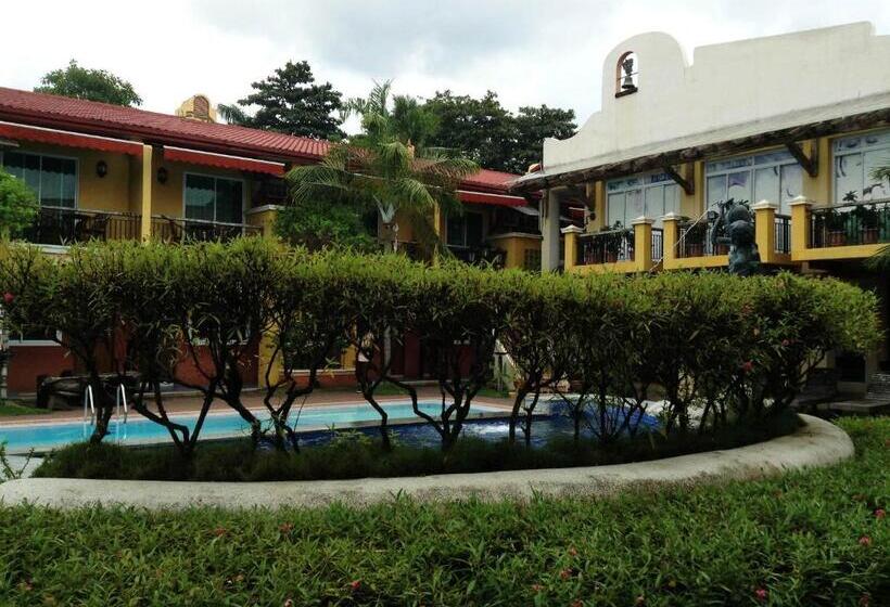 هتل Crown Regency Residences Davao