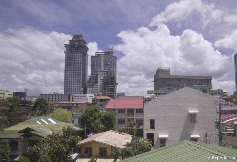 Fotos del hotel Diplomat Hotel:  11