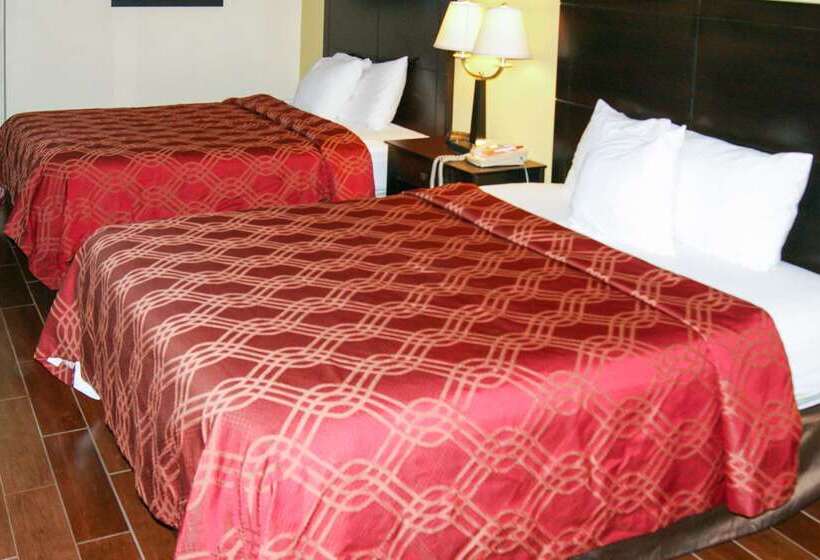 هتل Econo Lodge Inn & Suites West  Energy Corridor