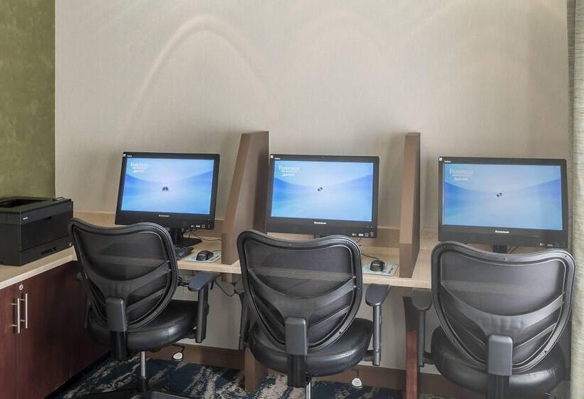 Fotos del hotel Fairfield Inn Suites By Marriott Orlando At Seaworld:  35