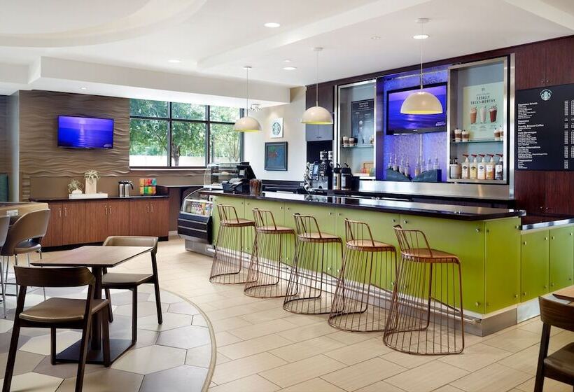 فندق Fairfield Inn & Suites Orlando At Seaworld®