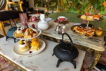 Fairlawns Boutique Hotel & Spa