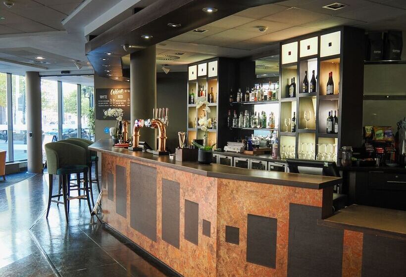 هتل Future Inn Bristol