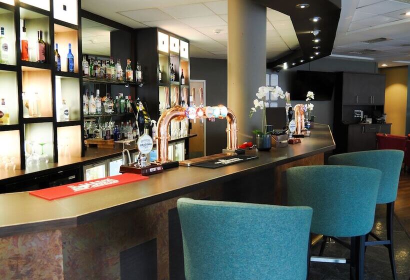 هتل Future Inn Bristol