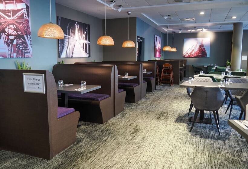 هتل Future Inn Bristol