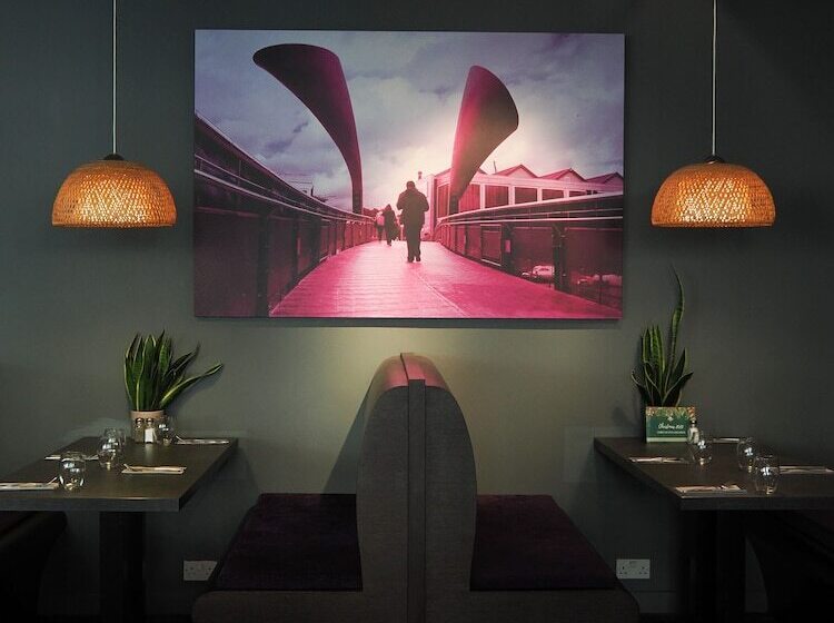 هتل Future Inn Bristol