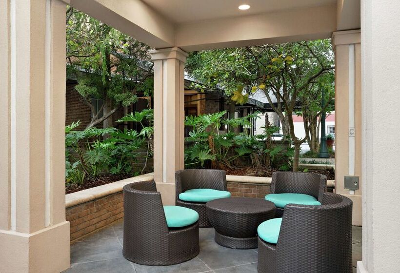 هتل Hilton Garden Inn New Orleans Convention Center