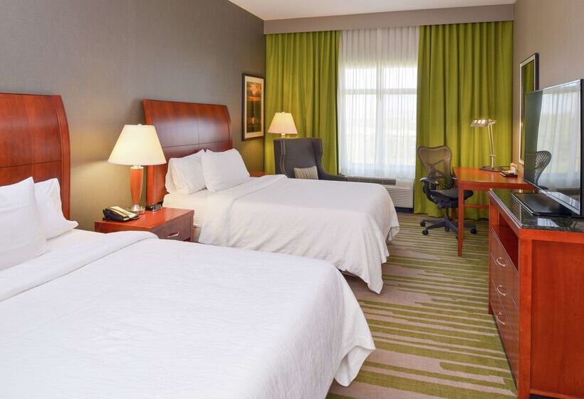 هتل Hilton Garden Inn Yuma Pivot Point