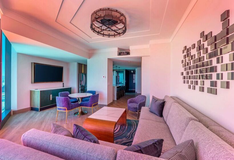 Fotos del hotel Elara By Hilton Grand Vacations  Center Strip:  81