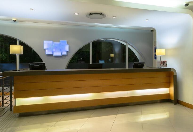 Fotos del hotel Holiday Inn Express Cape Town City Centre, An Ihg:  11