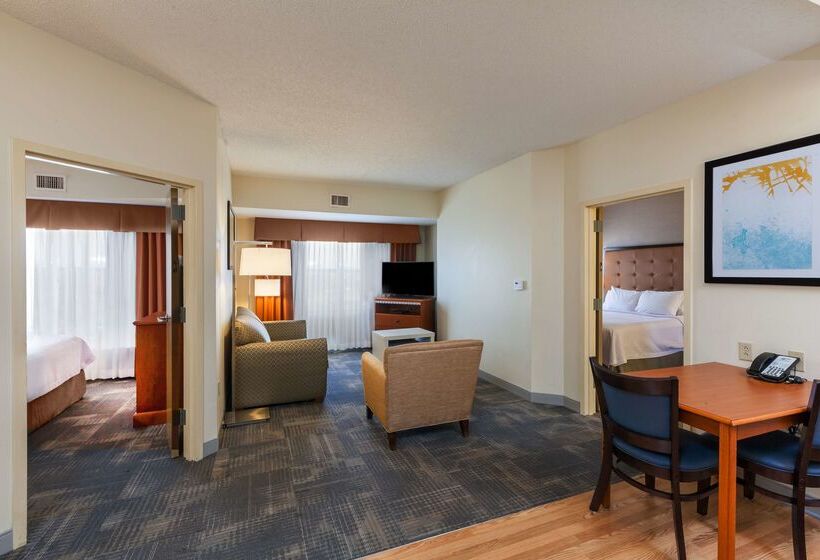 Hotel Homewood Suites By Hilton Brownsville