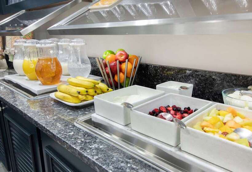هتل Hyatt House Chicago Schaumburg