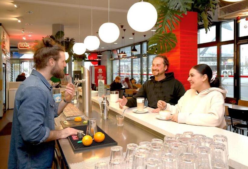 Fotos del hotel Meininger  Berlin Hauptbahnhof:  5