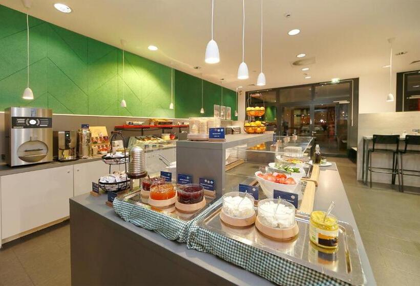 Fotos del hotel Meininger  Berlin Hauptbahnhof:  18