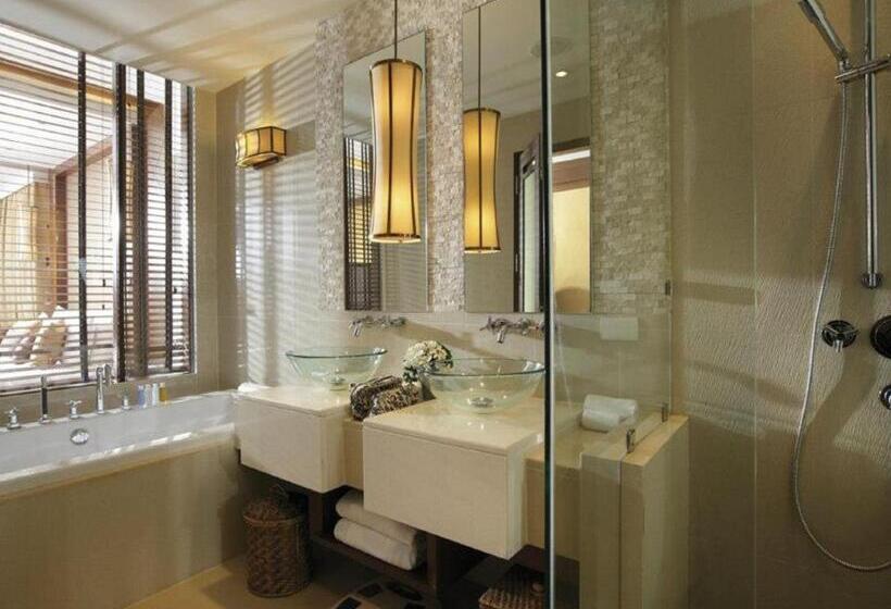 هتل Mövenpick Resort Bangtao Beach Phuket