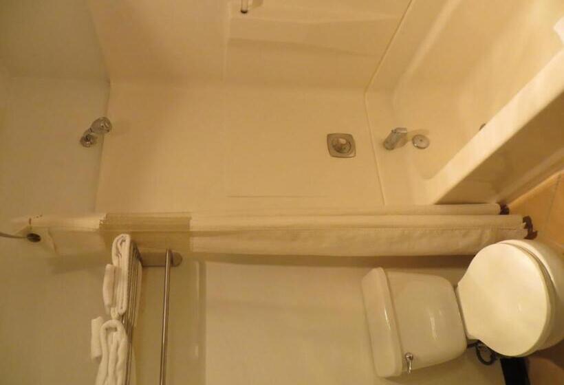 فندق Portland Inn