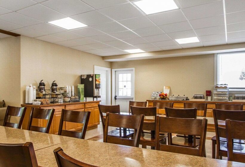 هتل Quality Inn & Suites