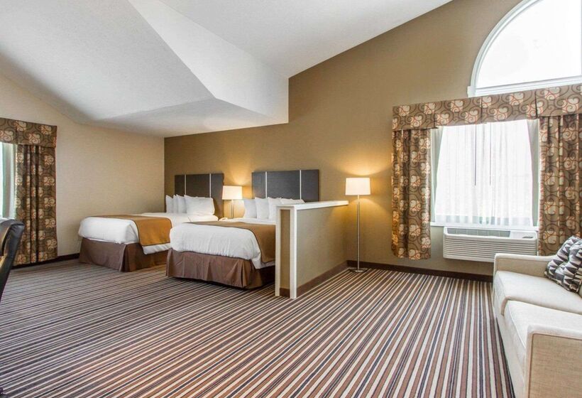 هتل Quality Inn & Suites