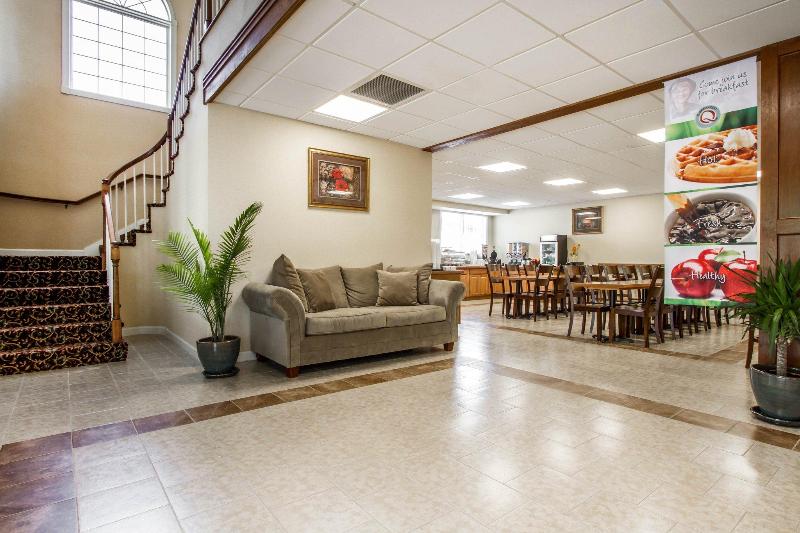 هتل Quality Inn & Suites