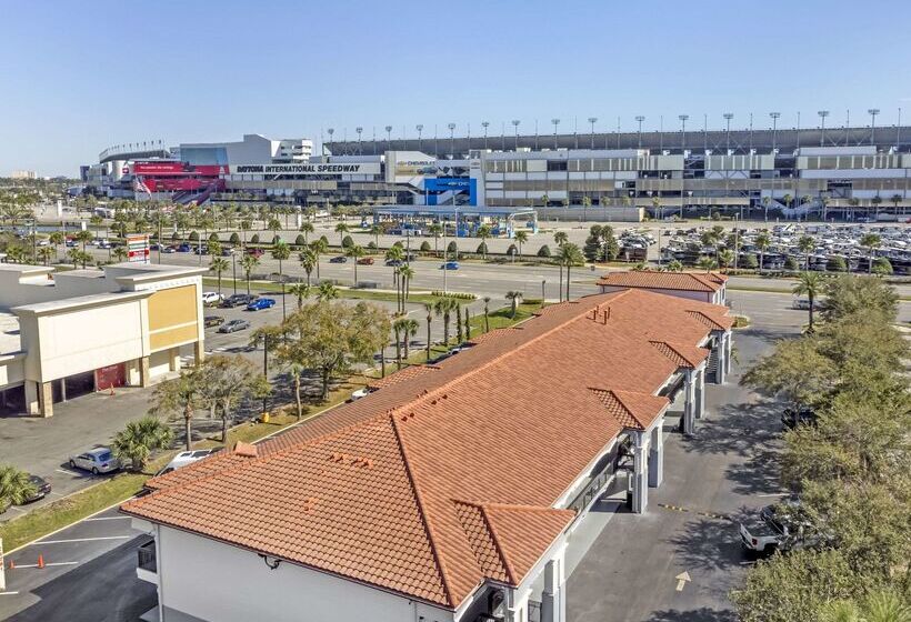 هتل Quality Inn Daytona Speedway I95