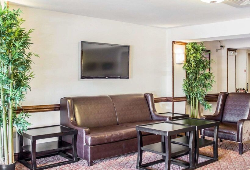 هتل Quality Inn Raleigh Downtown