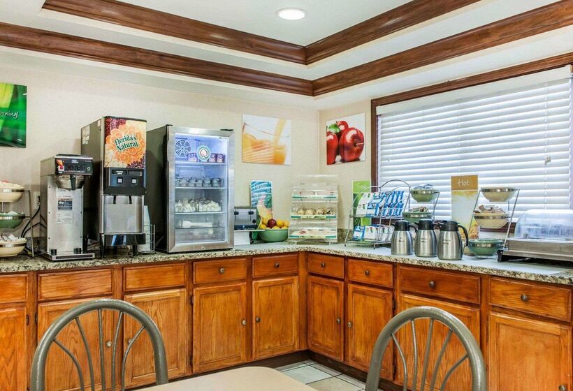 هتل Quality Inn South