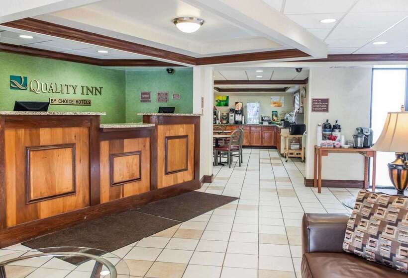 هتل Quality Inn South