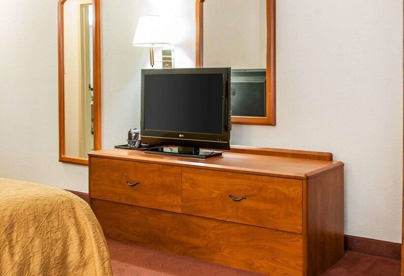 هتل Quality Inn South
