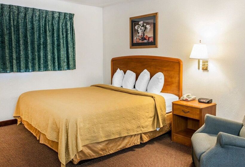 هتل Quality Inn South