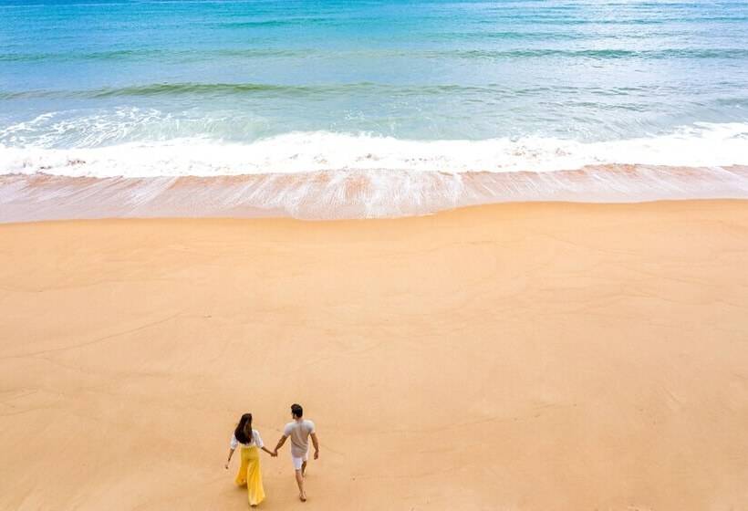 هتل Renaissance Phuket Resort & Spa