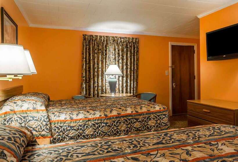 هتل Rodeway Inn Lincoln I 93