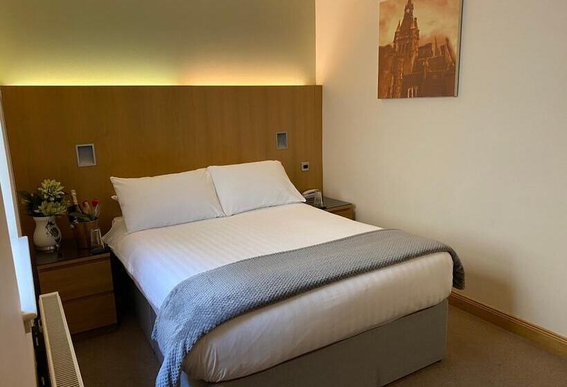 هتل Rooms At 1703