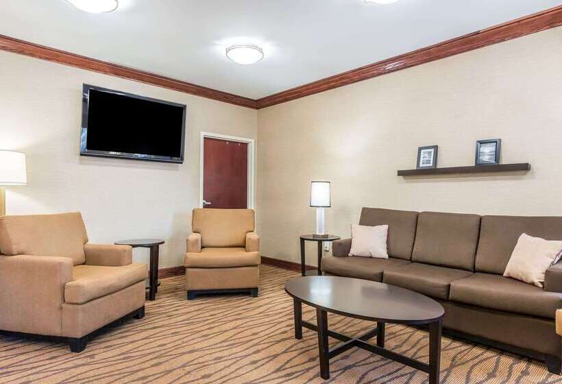 هتل Sleep Inn & Suites University Shands
