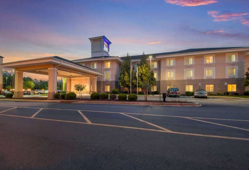 فندق Sleep Inn & Suites