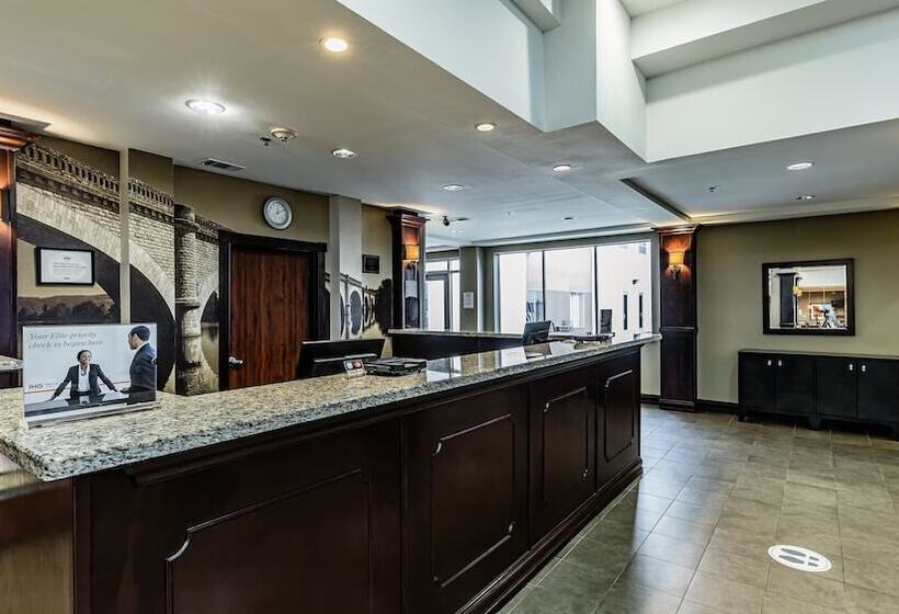 هتل Staybridge Suites Laredo, An Ihg